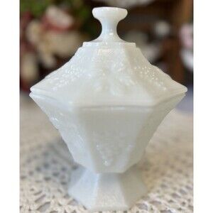 Vintage Anchor Hocking  Milk Glass Pedestal Compote Dish Harvest Grape With Lid